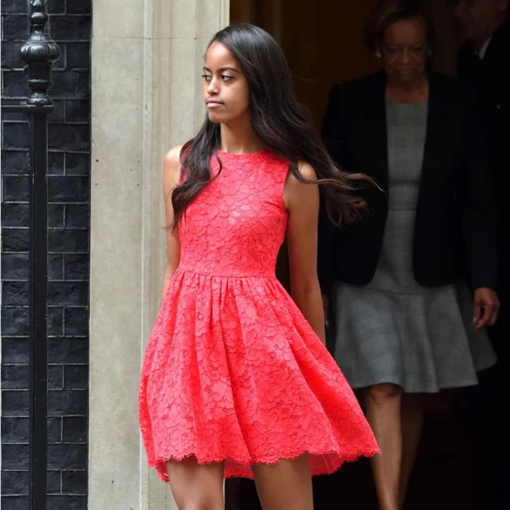 Elegant Pink Lace Dress